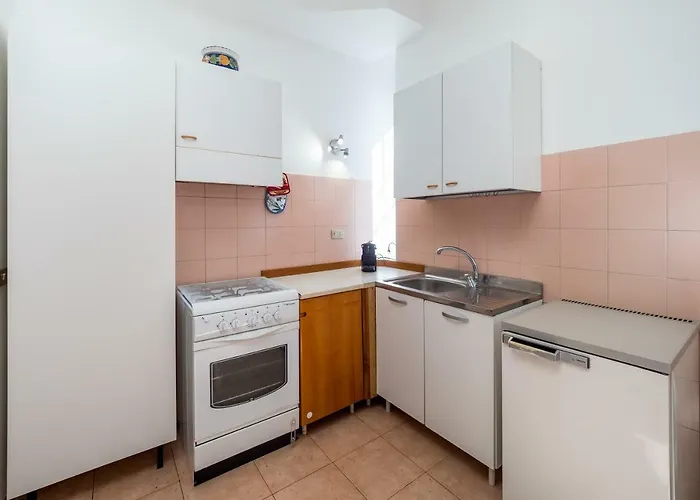 Viale Corsica